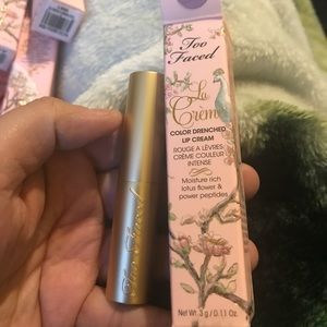 Too Faced lipstick 💄